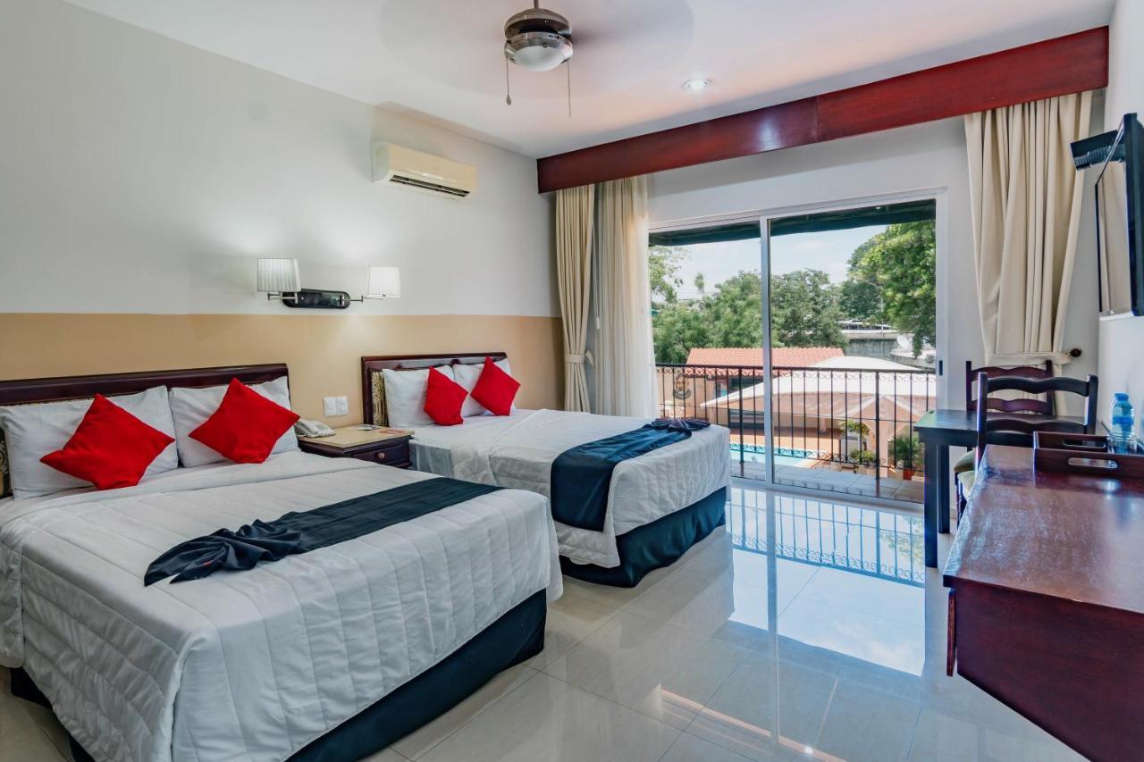 Hotel Siglo 21 Mérida Eksteriør bilde